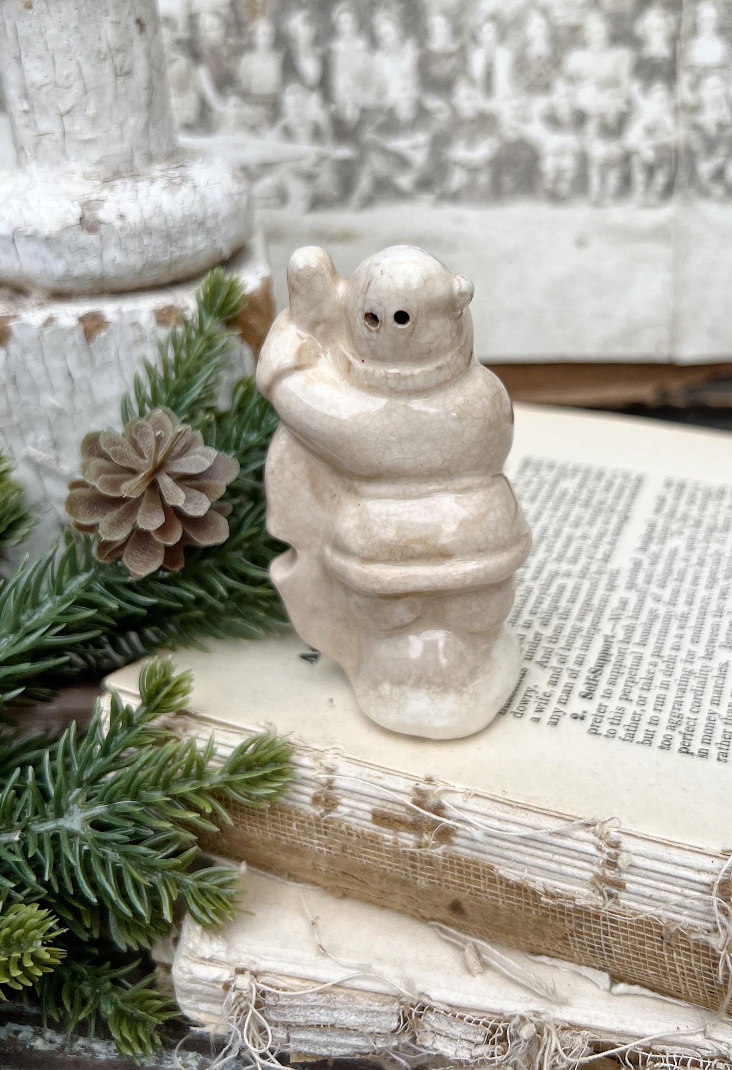 Vintage Ironstone Santa Claus Salt Shaker Creamy WHITE Farmhouse Christmas Decor BASE Stained Crazing