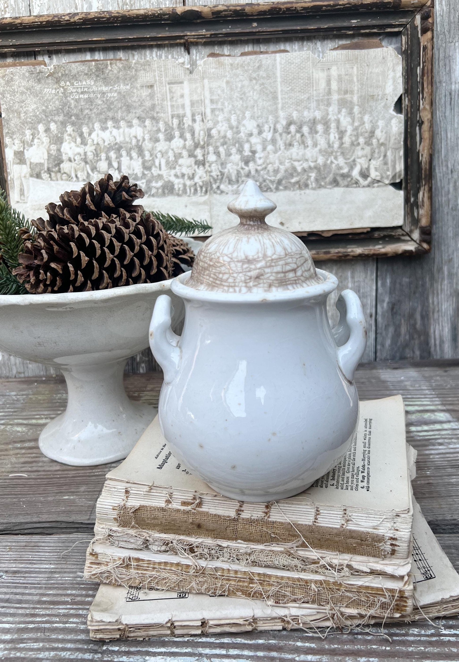 Antique White Ironstone Sugar Bowl Biscuit Jar With Lid Royal Stoneware WEDGEWOOD England Farmhouse Decor English Ironstone Crazed Stained