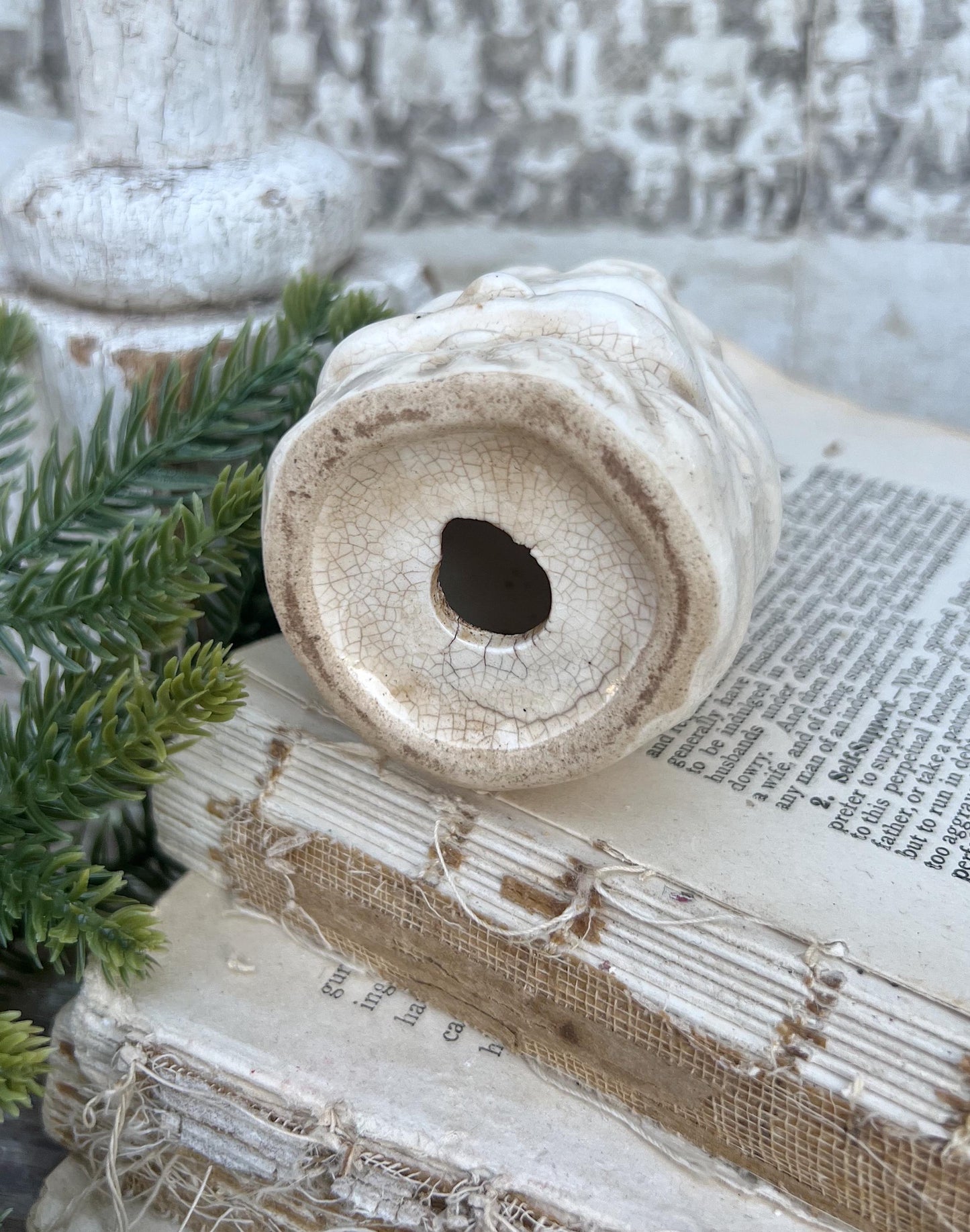 Vintage Ironstone Santa Claus Salt Shaker Creamy WHITE Crazed Stained Farmhouse Christmas Decor