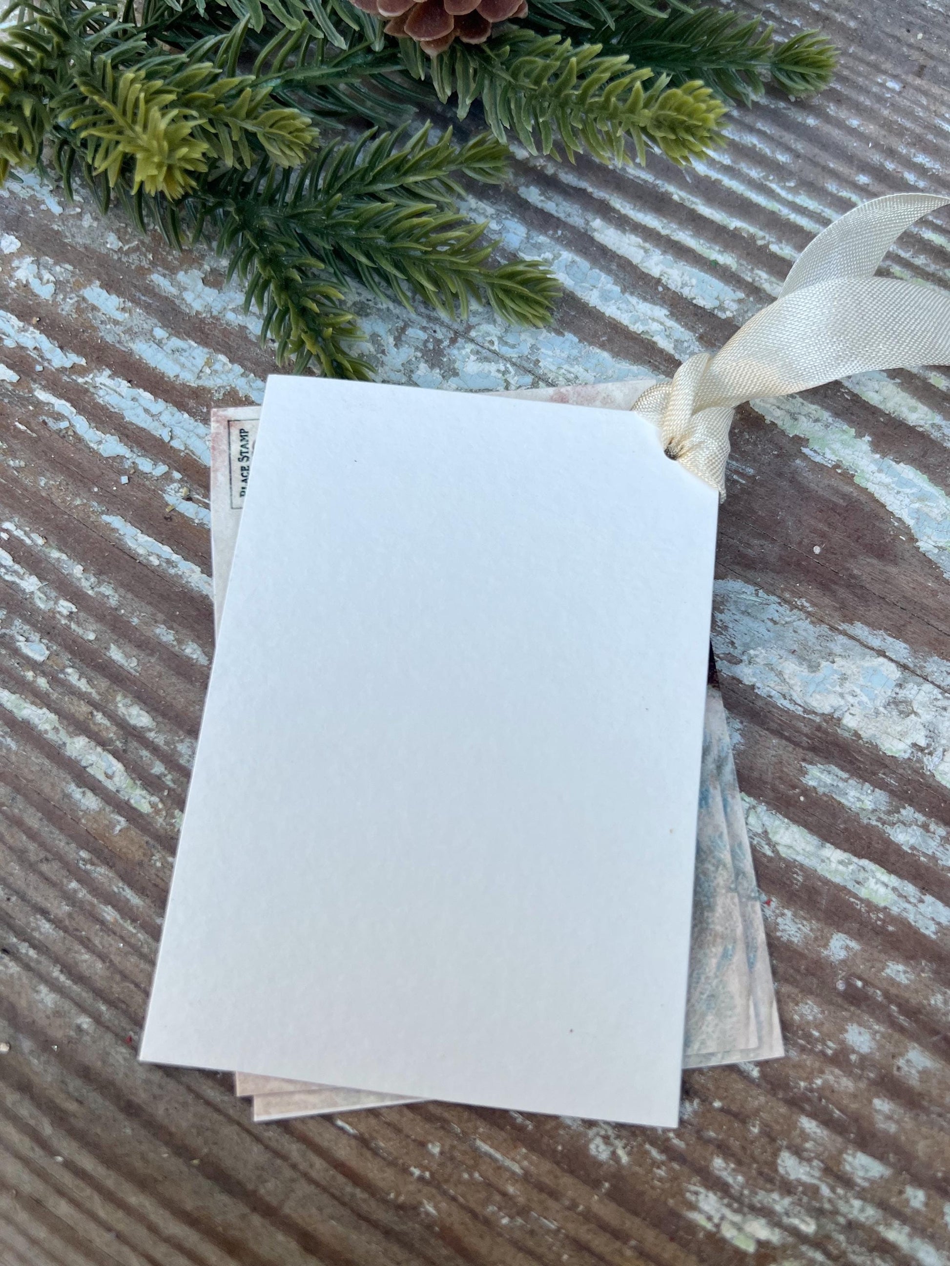 SANTA Christmas Vintage Gift Tags Green Post Card Farmhouse Christmas Decor Card French Shabby Gift Wrap