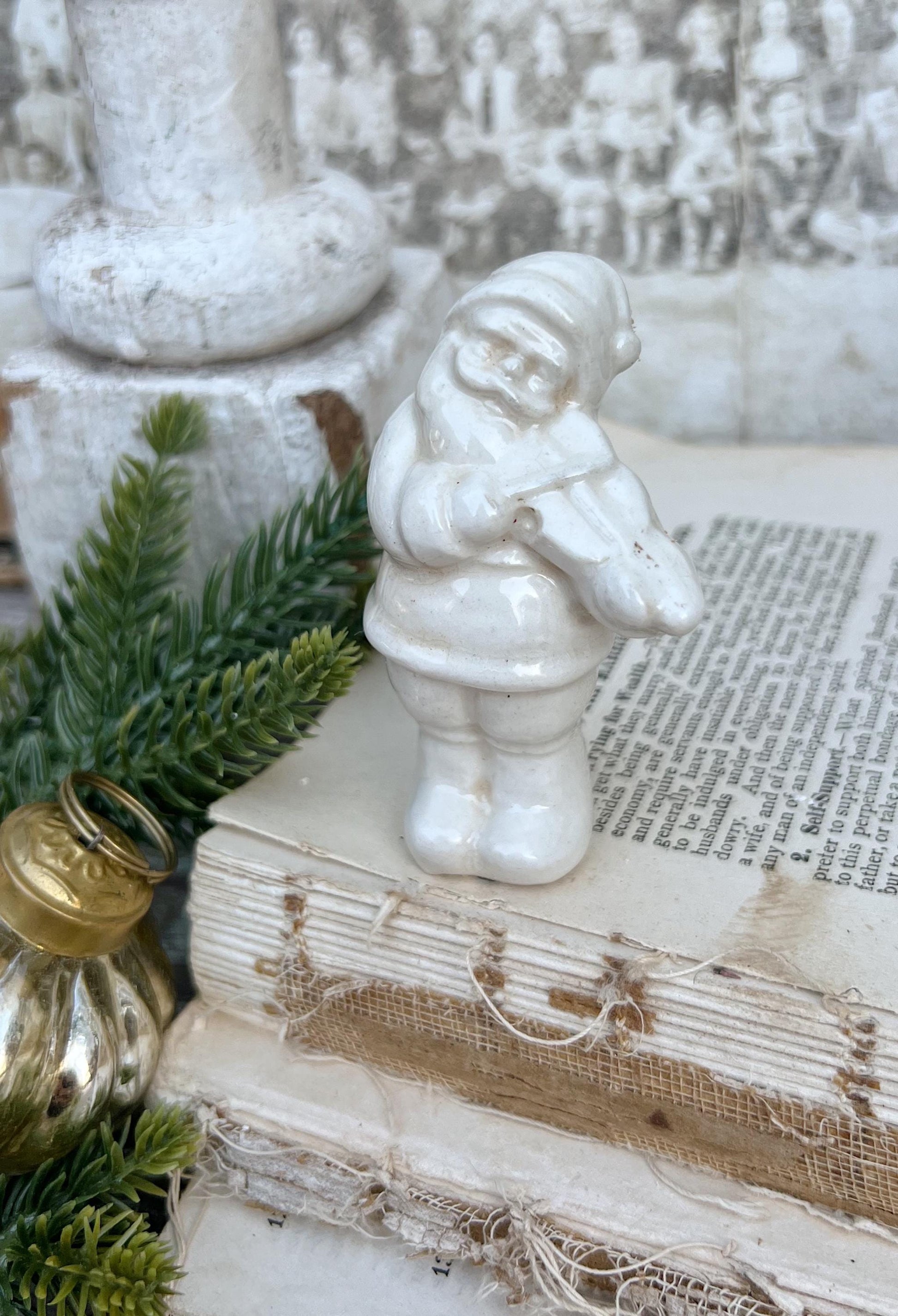 Vintage Ironstone Santa Claus Salt Shaker Creamy WHITE Farmhouse Christmas Decor VIOLIN Stained Crazing