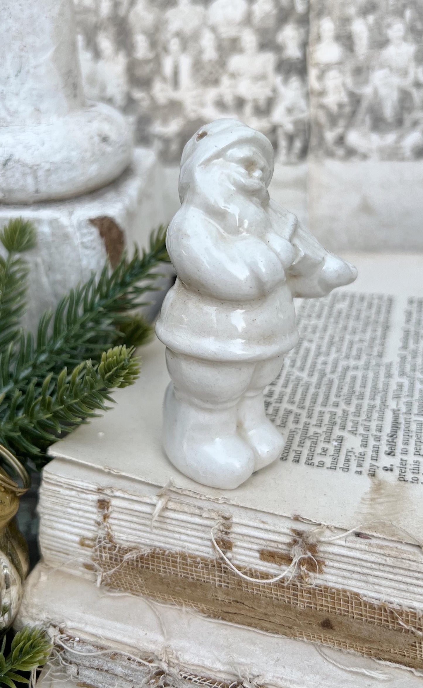 Vintage Ironstone Santa Claus Salt Shaker Creamy WHITE Farmhouse Christmas Decor VIOLIN Stained Crazing