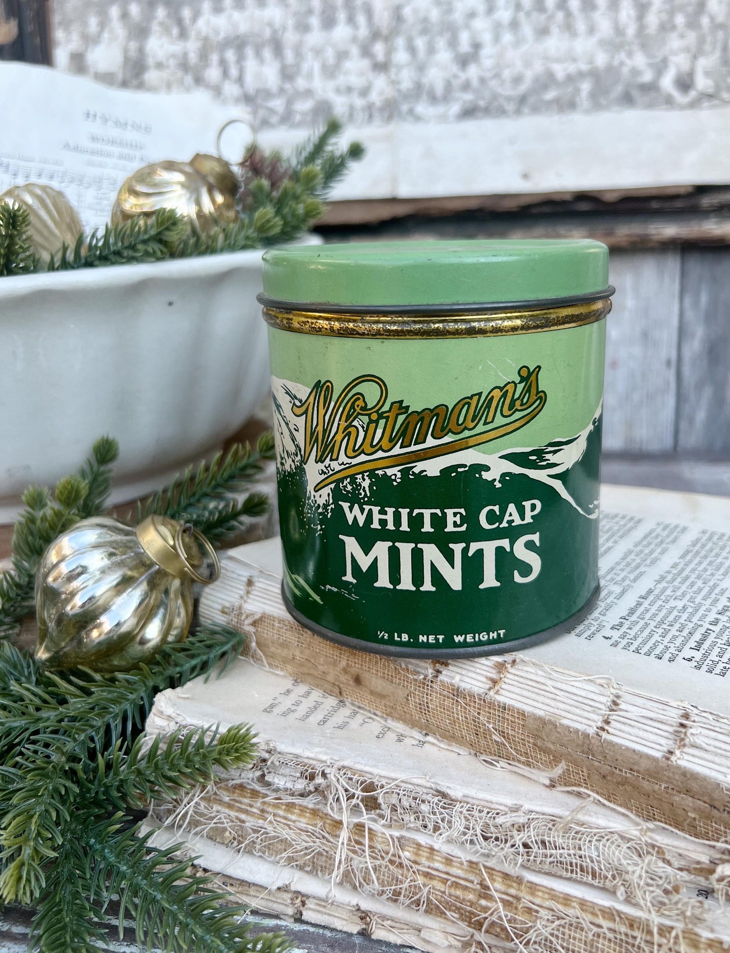 Vintage WHITMAN’S White Cap MINTS Tin Candy Canister With Lid Farmhouse Decor Vintage Christmas Candy Container Box Round GREEN 1 1/2 lb