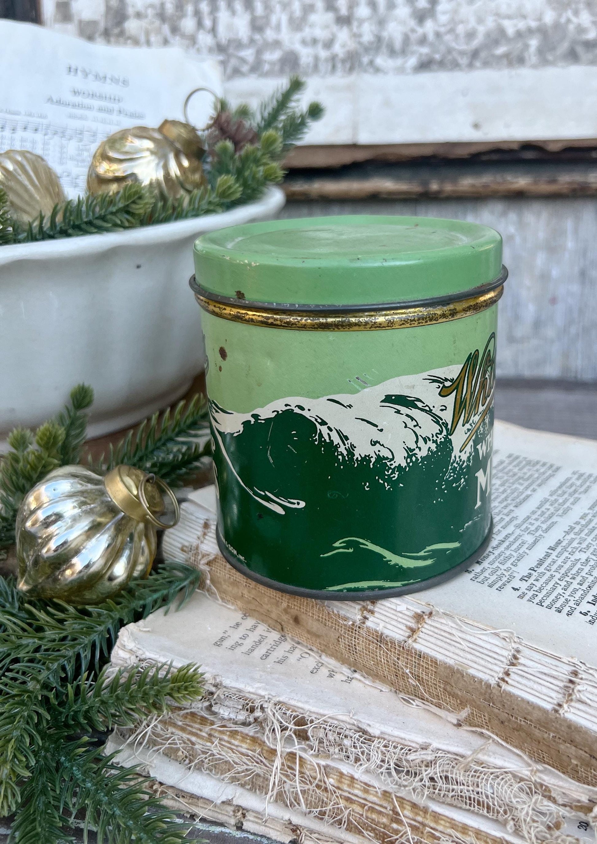 Vintage WHITMAN’S White Cap MINTS Tin Candy Canister With Lid Farmhouse Decor Vintage Christmas Candy Container Box Round GREEN 1 1/2 lb