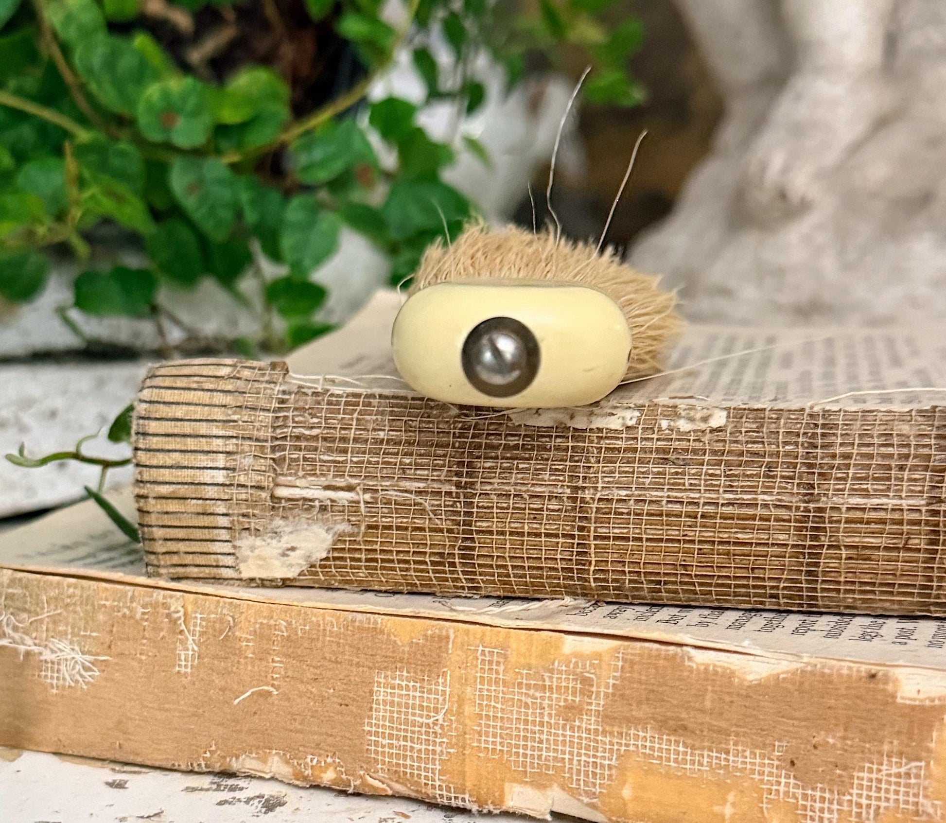 Antique Whisk Crumb Broom Hand Straw Brush Farmhouse Decor Vintage Broom Brass