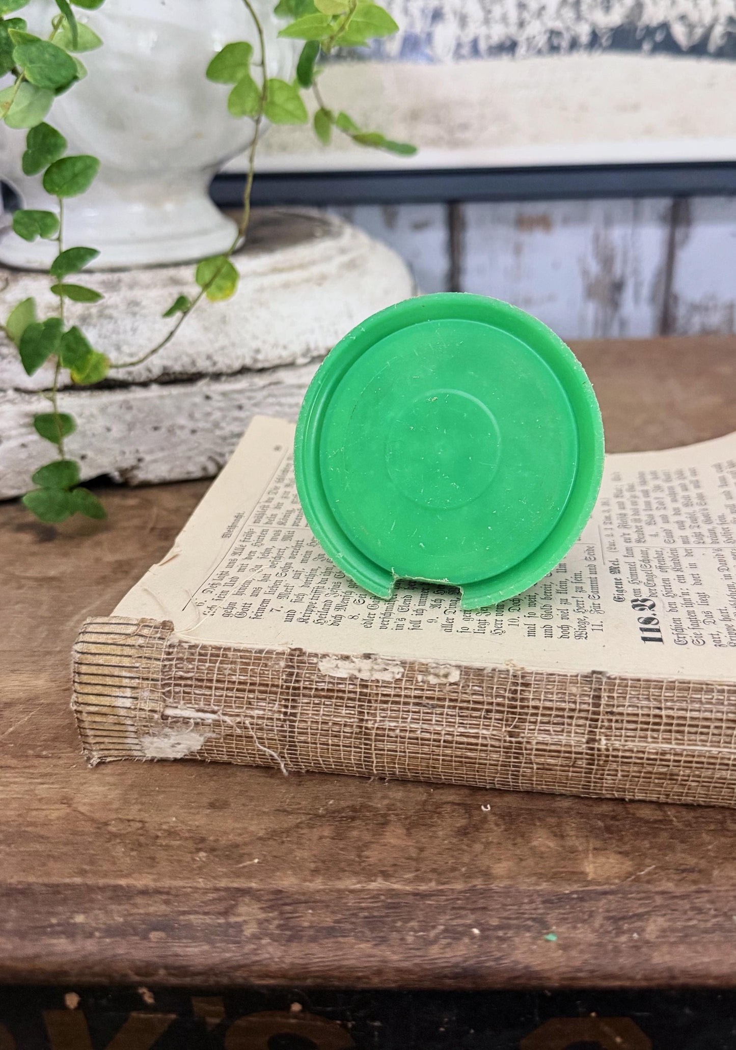 Vintage GREEN Metal Floral Frog Flower Holder Farmhouse Decor Vogue Photo Spike PLAS-STIK No.2 Golden Gate