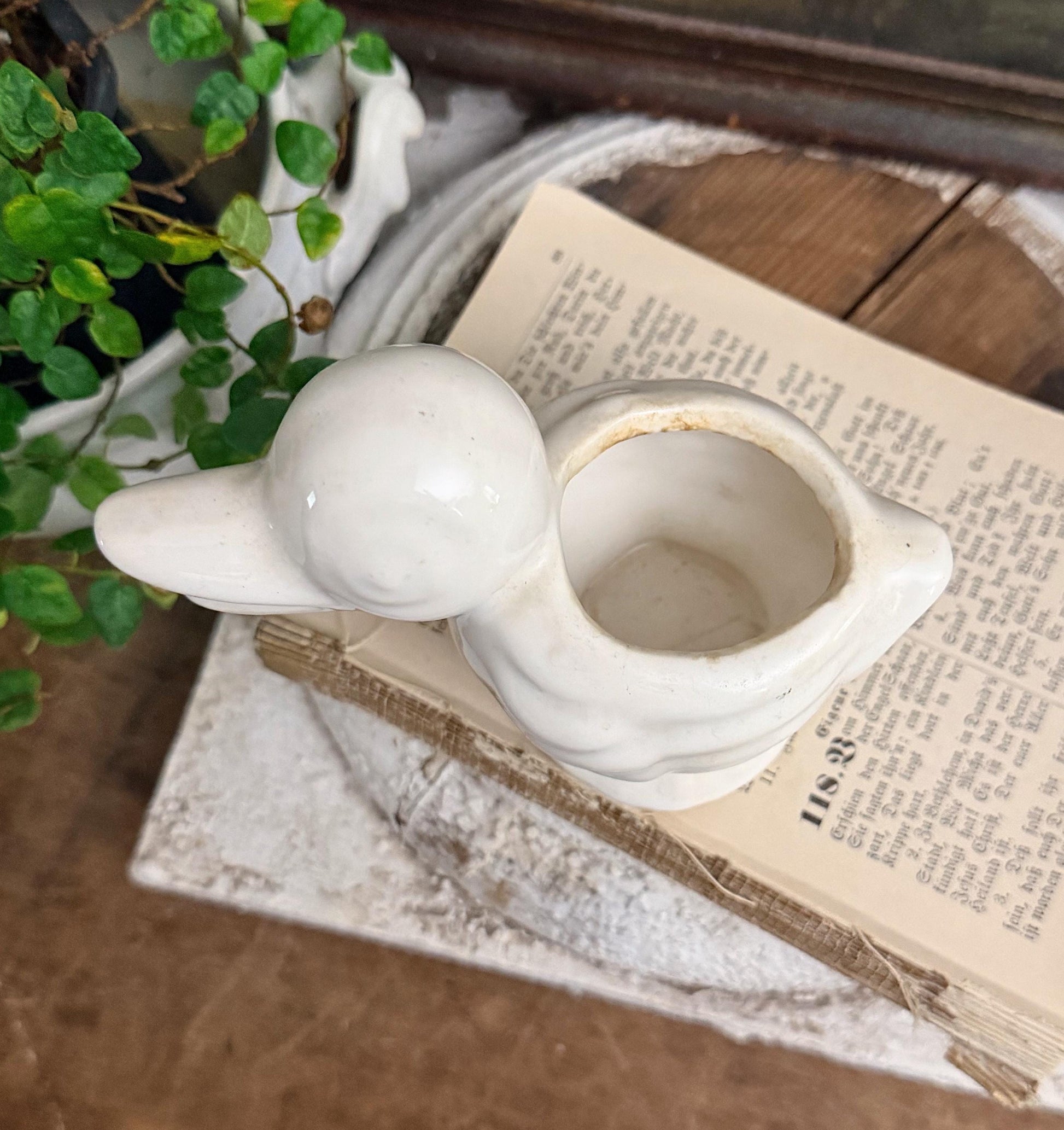Vintage White Ceramic Duck Flower Pot SHAWNEE USA Container Farmhouse Decor GARDEN Decor Ironstone