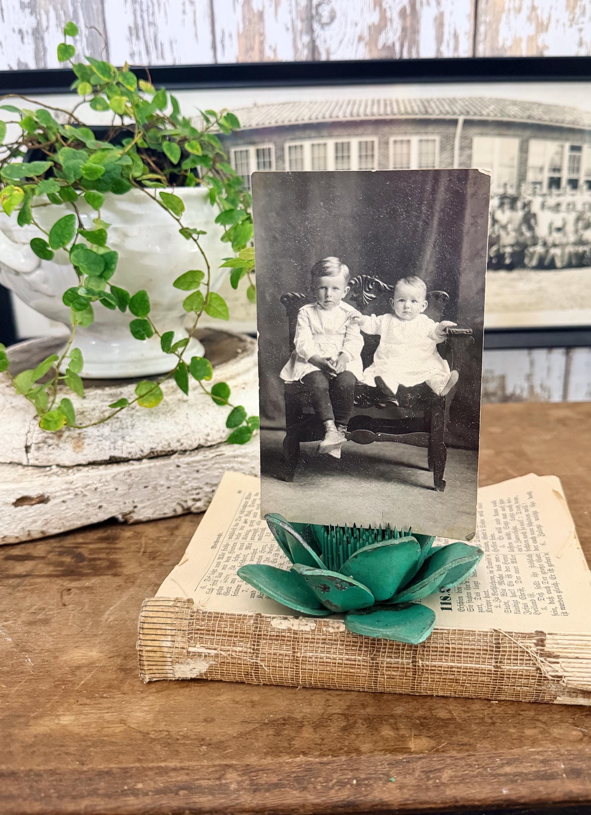 Antique GREEN LOTUS Petal Metal Floral Frog RARE Dazey Flower Holder Farmhouse Garden Antique Leaf Flower Frog Chippy Paint