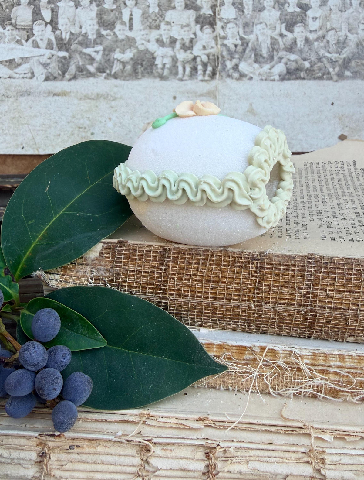 Vintage Sugar Egg Diorama EASTER Decor Farmhouse Spring Garden Decor Panoramic French KENCRAFT White