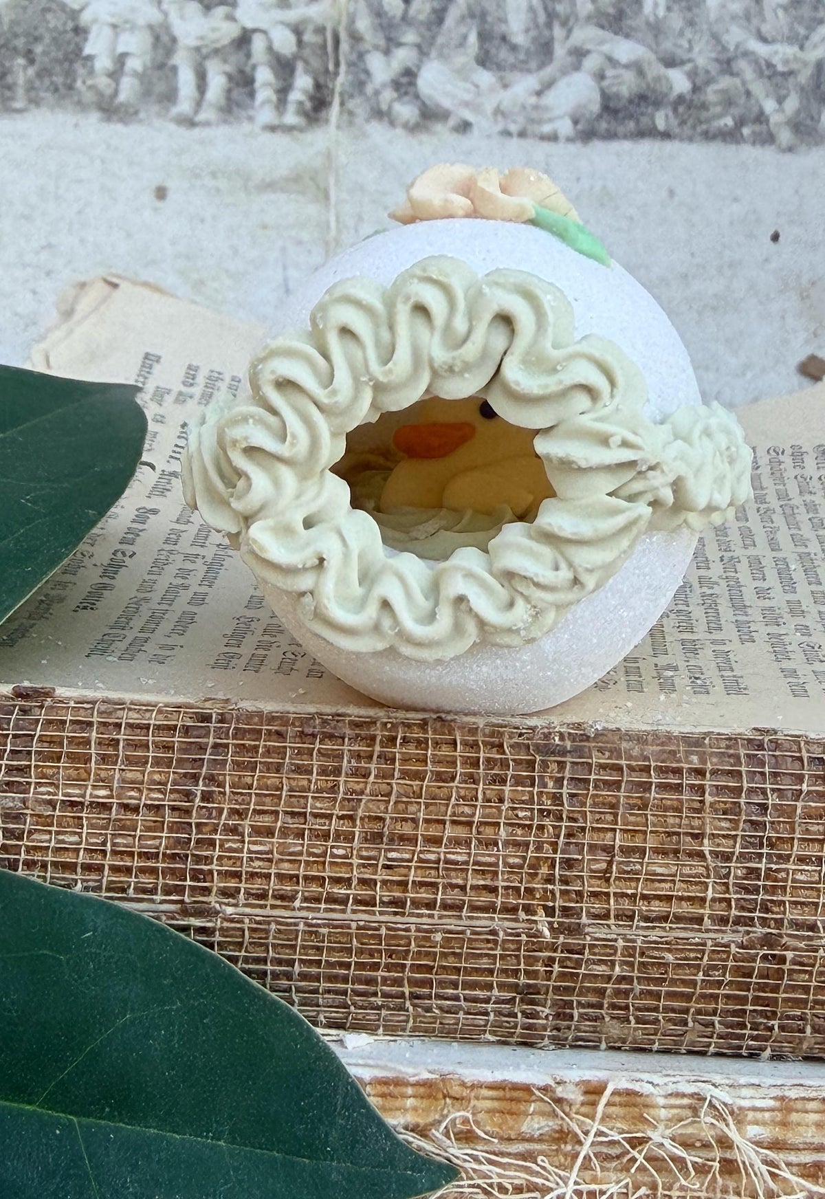 Vintage Sugar Egg Diorama EASTER Decor Farmhouse Spring Garden Decor Panoramic French KENCRAFT White