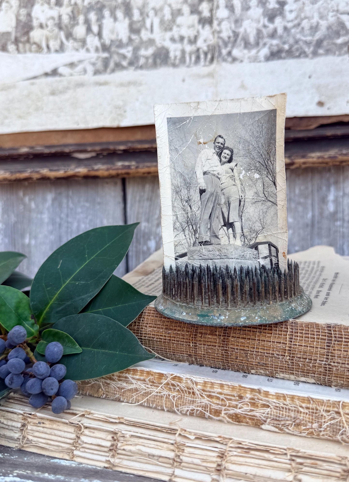 Vintage GREEN Metal Floral Frog Flower Holder Farmhouse Decor Christmas Decor Photo Spike VOGUE