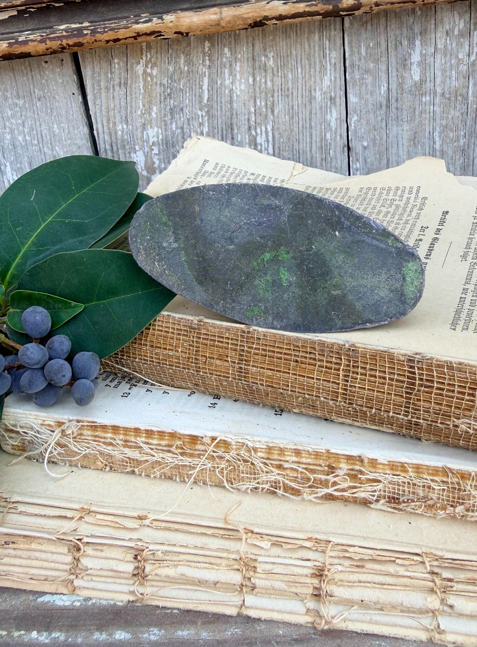 Vintage Metal Floral Frog OVAL Flower Holder Farmhouse Decor Garden Photo Spike Comb