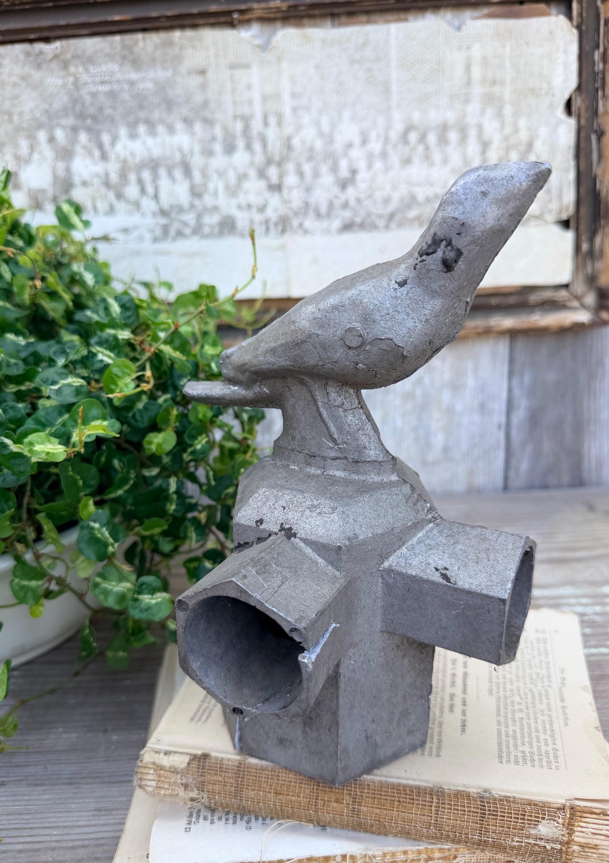 Antique BIRD Finial Cast Iron Metal Fence Cap Architectural Industrial Salvage Farmhouse Garden Decor