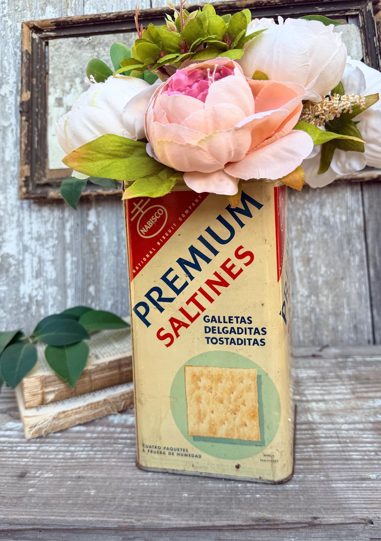 Vintage SALTINES CRACKER Can Tin Canister Farmhouse Decor Garden Vase Container