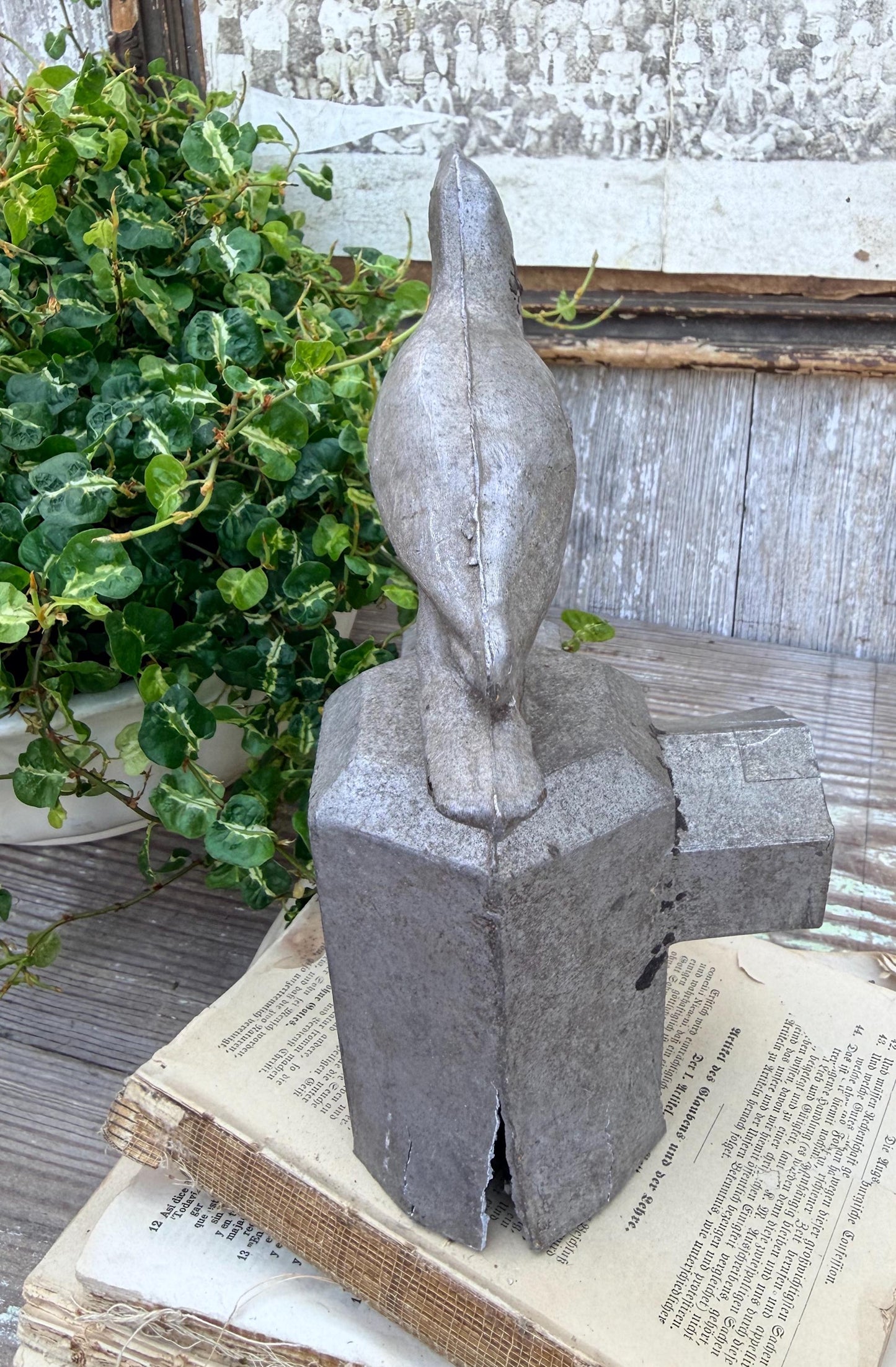 Antique BIRD Finial Cast Iron Metal Fence Cap Architectural Industrial Salvage Farmhouse Garden Decor