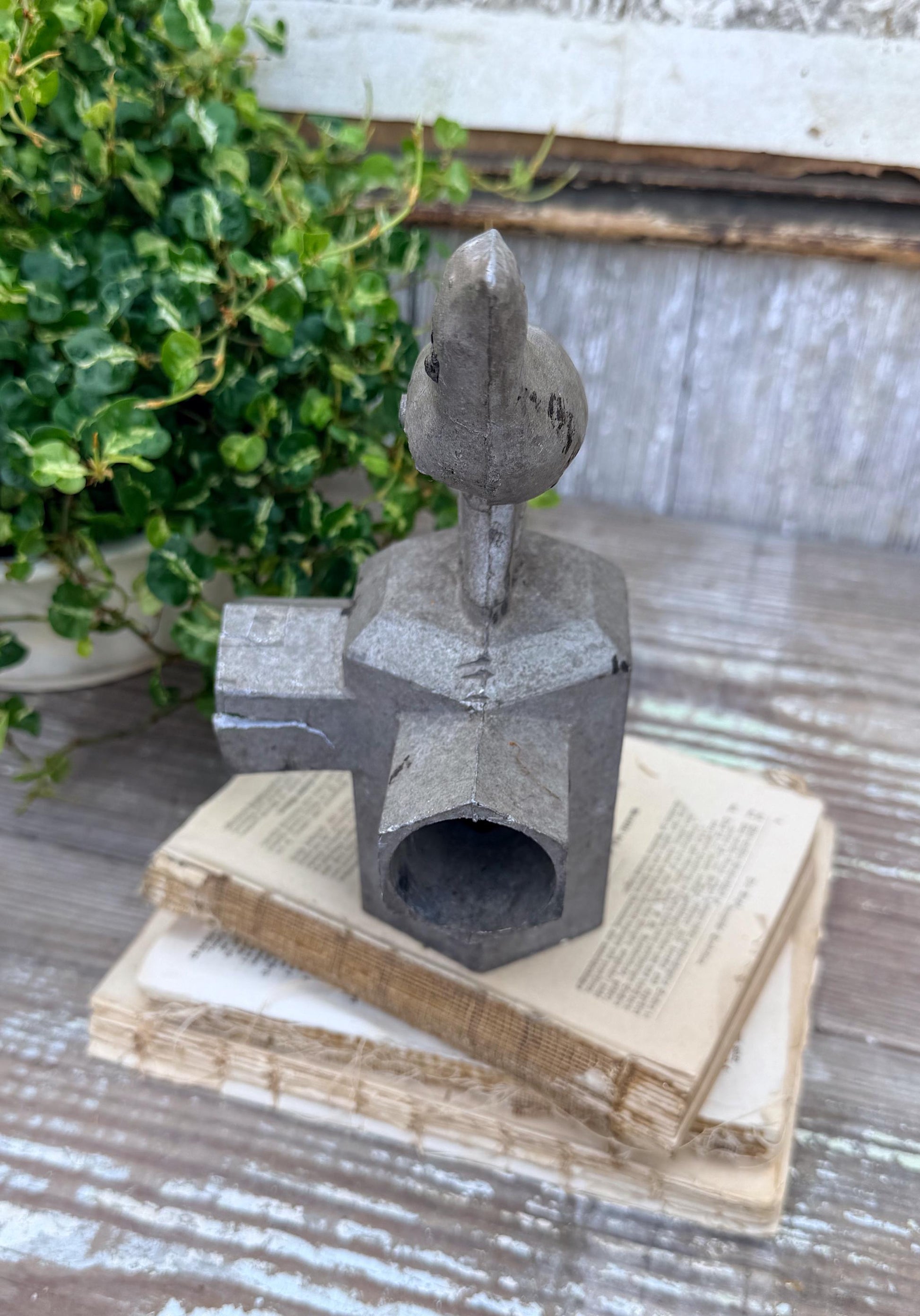 Antique BIRD Finial Cast Iron Metal Fence Cap Architectural Industrial Salvage Farmhouse Garden Decor