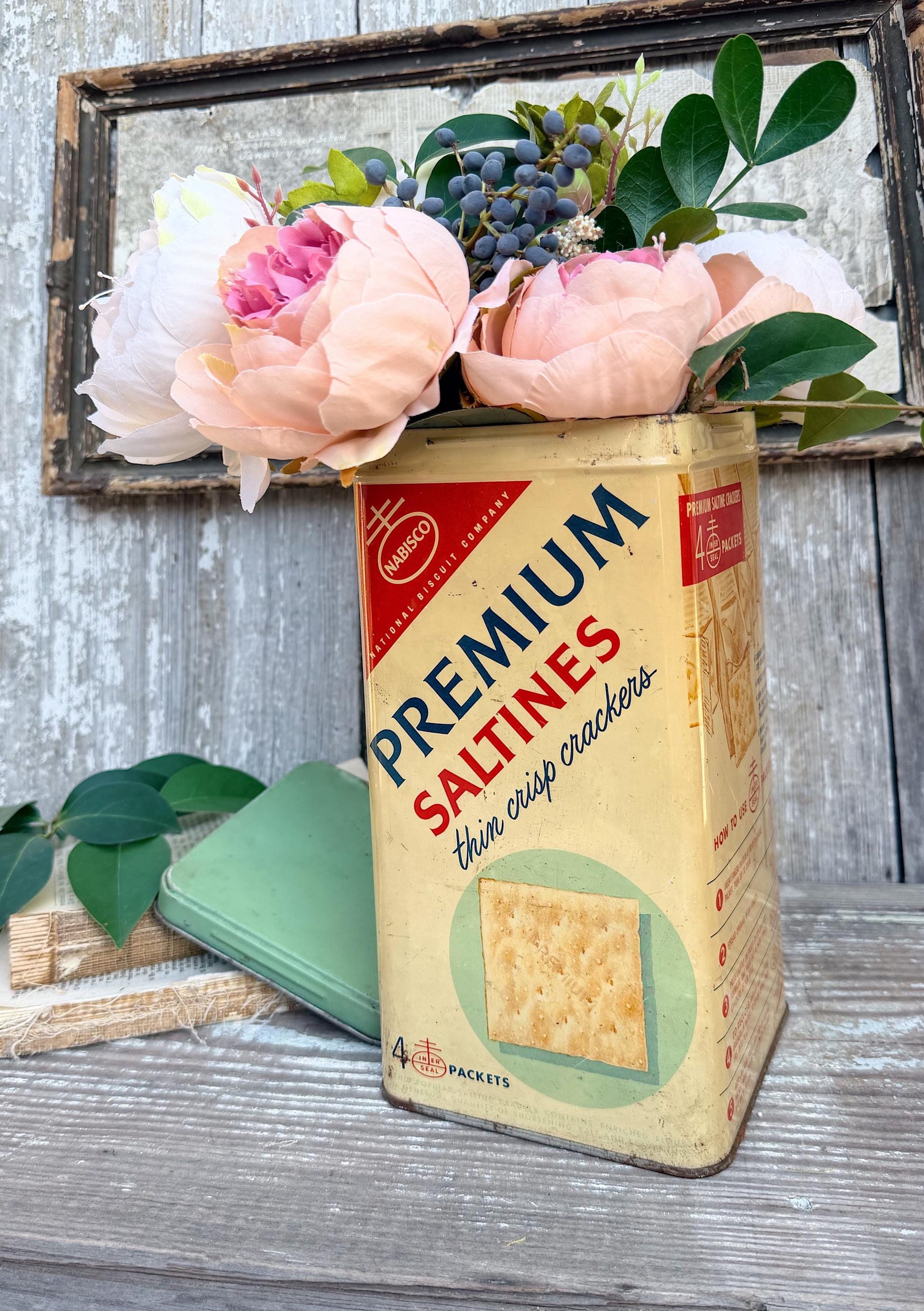Vintage SALTINES CRACKER Can Tin Canister Farmhouse Decor Garden Vase Container