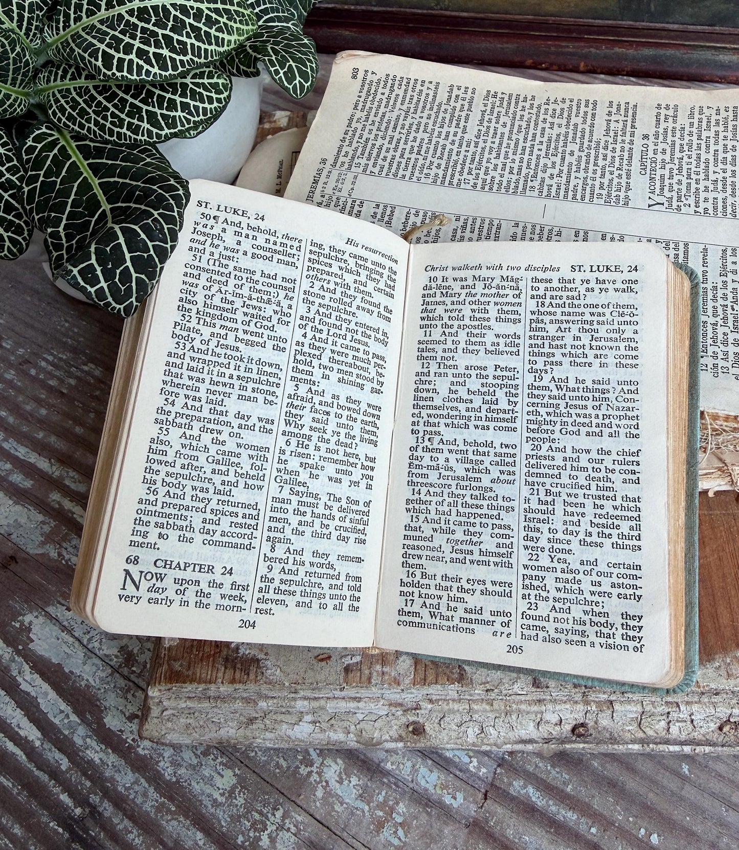 Vintage New Testament Pocket Bible Inspirational Book Church Decor 1950 Blue