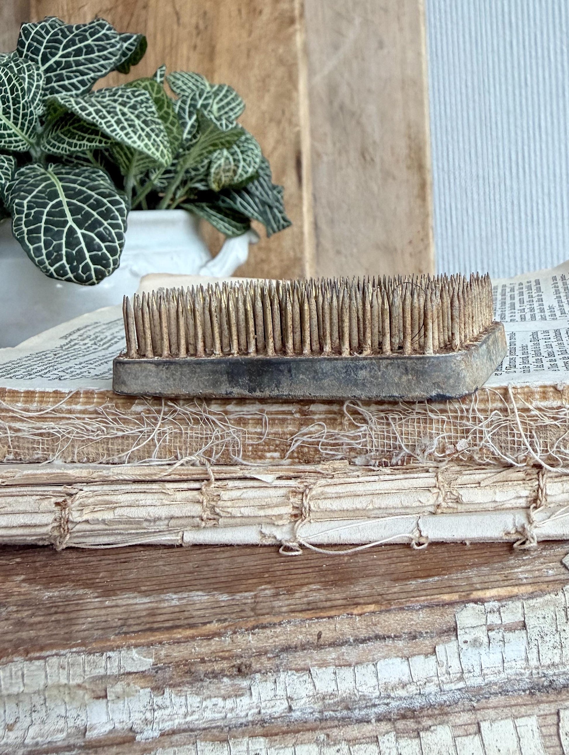 Vintage Metal Floral Frog RECTANGLE Flower Holder Farmhouse Decor Spike