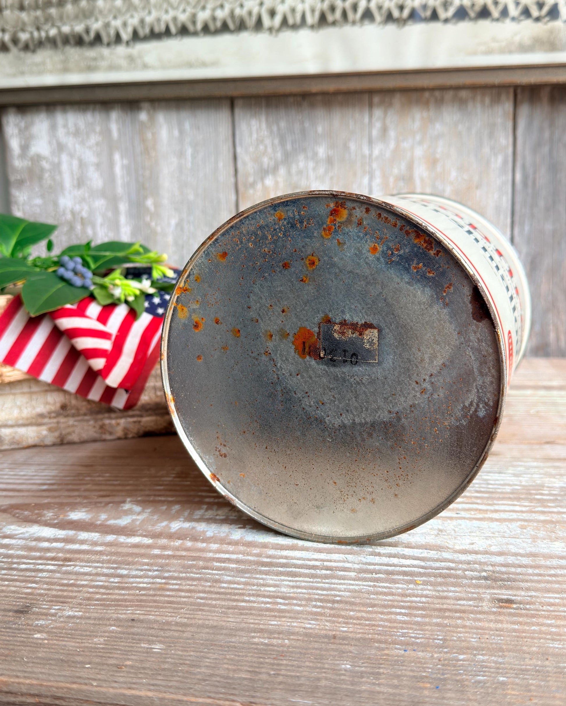 Vintage CAMPFIRE MARSHMALLOWS Tin Can Americana Farmhouse Decor
