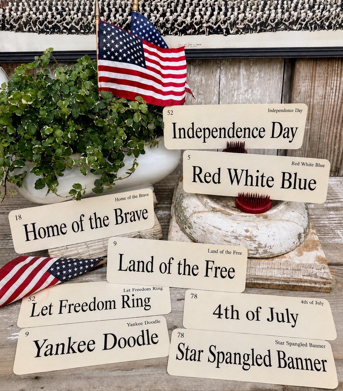 PATRIOTIC Flash Cards - Set of 8 Large Vintage Style Americana Decor
