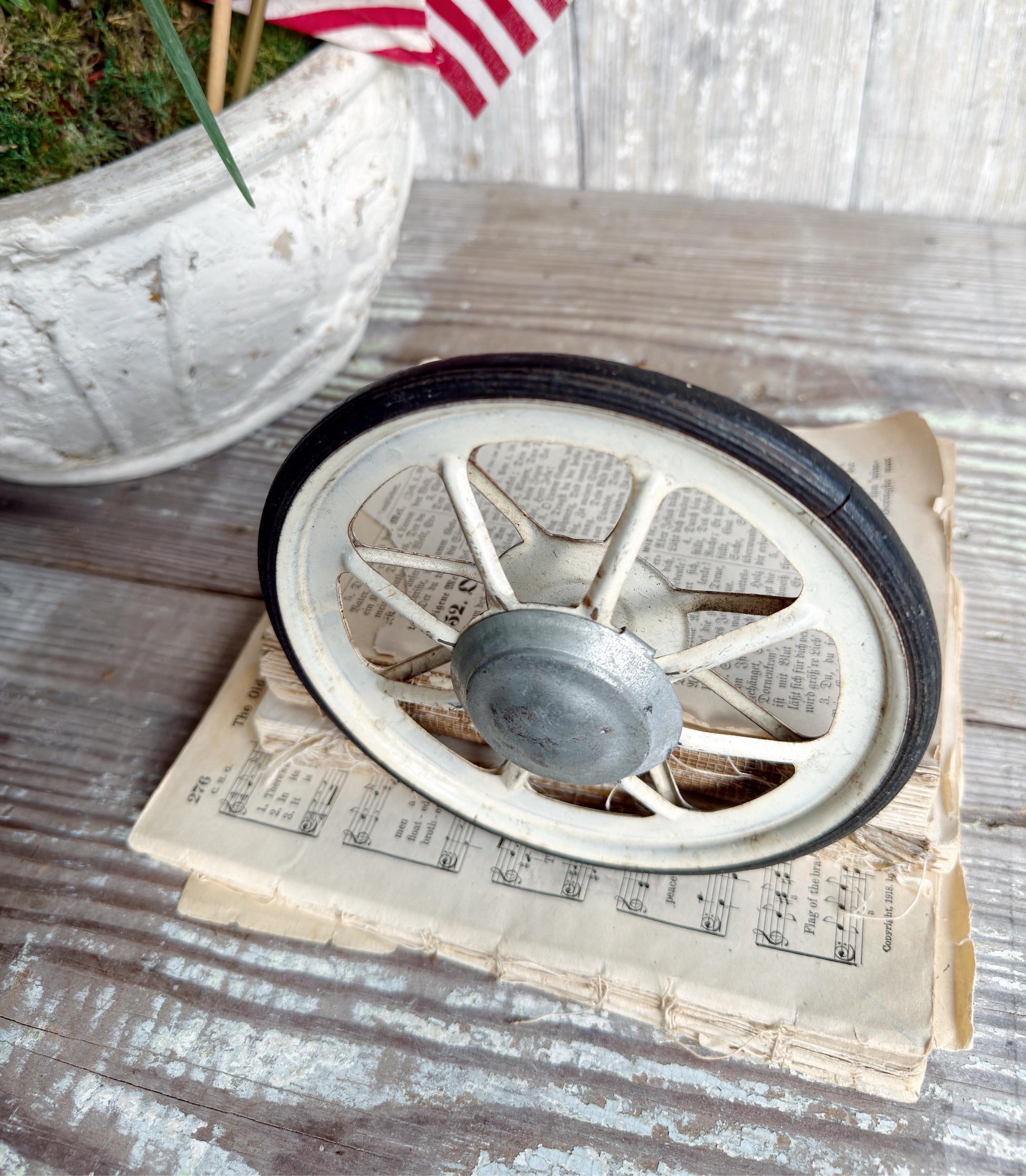 Antique WHITE Buggy Cart Wheel Industrial Salvage Metal Farmhouse Decor Primitive