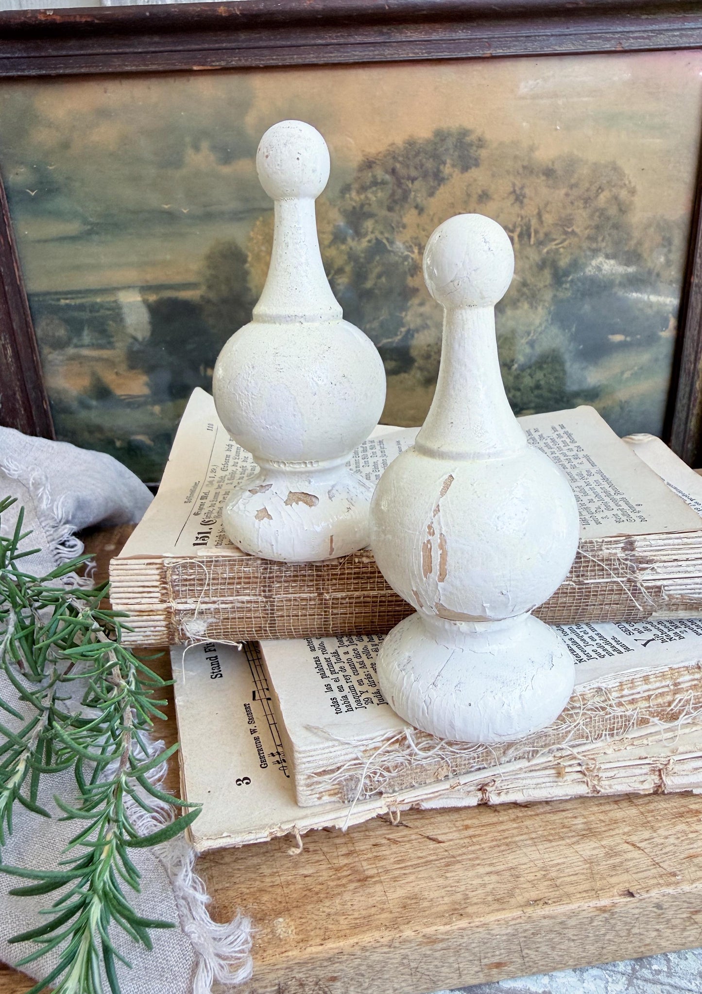 Vintage Chippy White Wood Finial Post Rod Cap