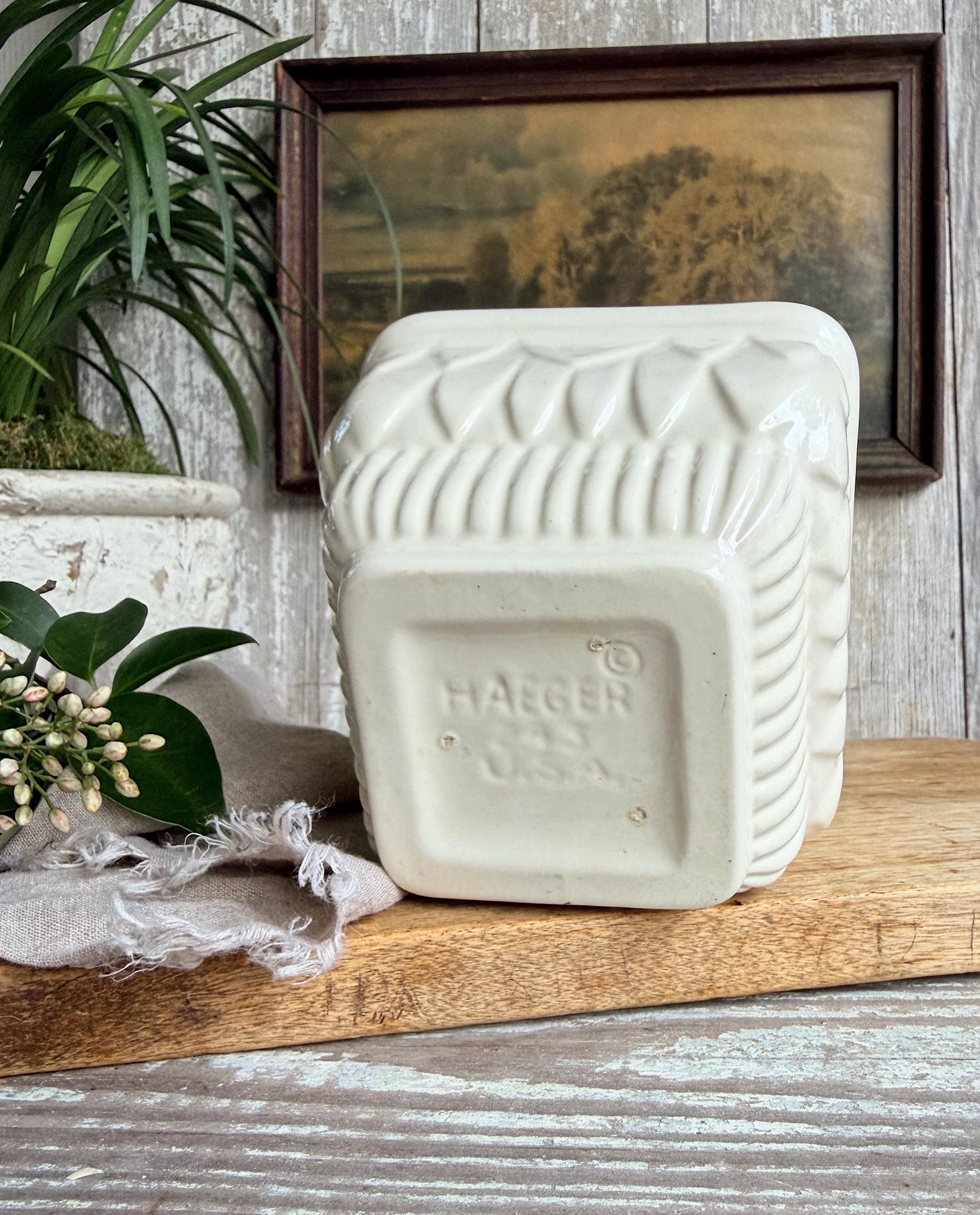 Vintage HAEGER Planter Creamy White Ceramic Container Farmhouse Garden Decor USA