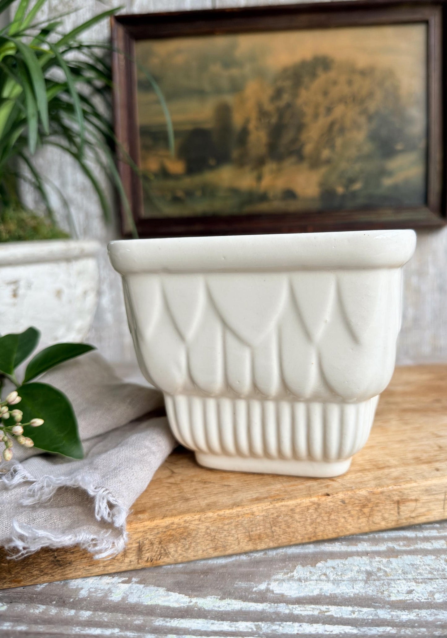 Vintage HAEGER Planter Creamy White Ceramic Container Farmhouse Garden Decor USA