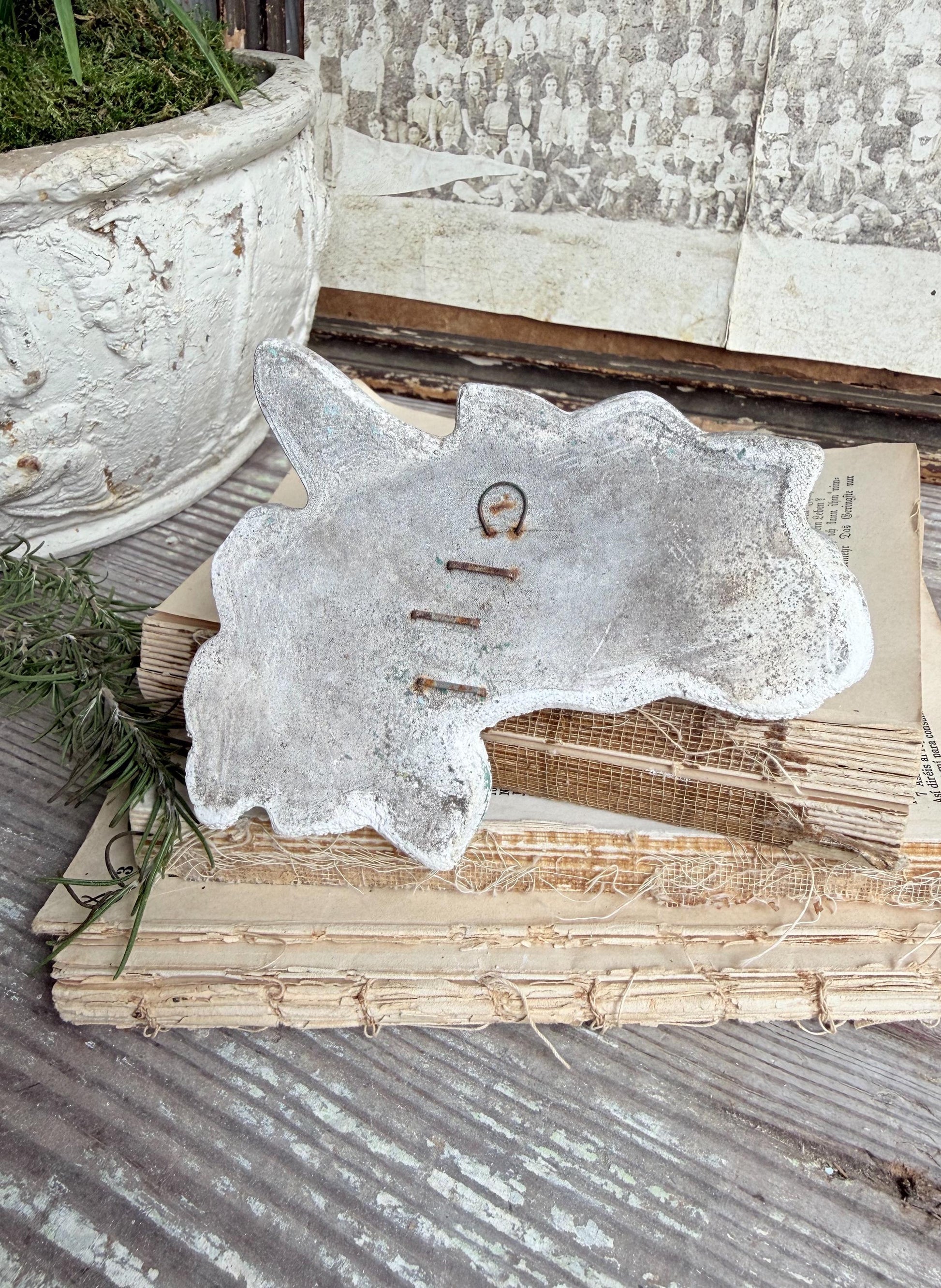 Vintage Cement Bird Wall Chippy Plaque, Garden Farmhouse Wall Hanging,