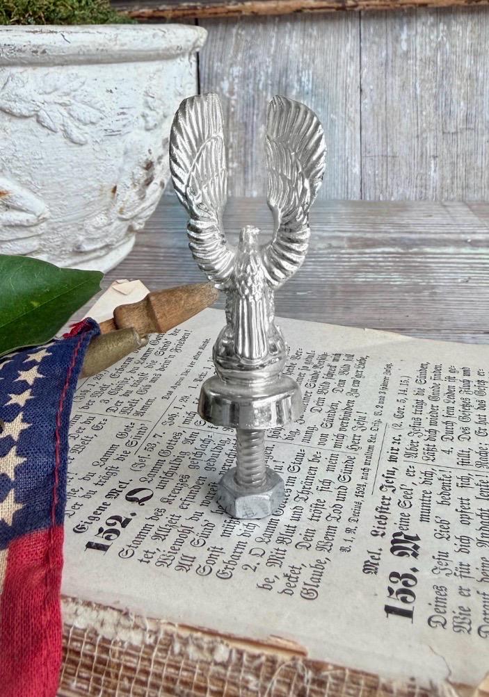 Vintage EAGLE Metal SILVER Flag Topper Light Finial Americana MCM Decor