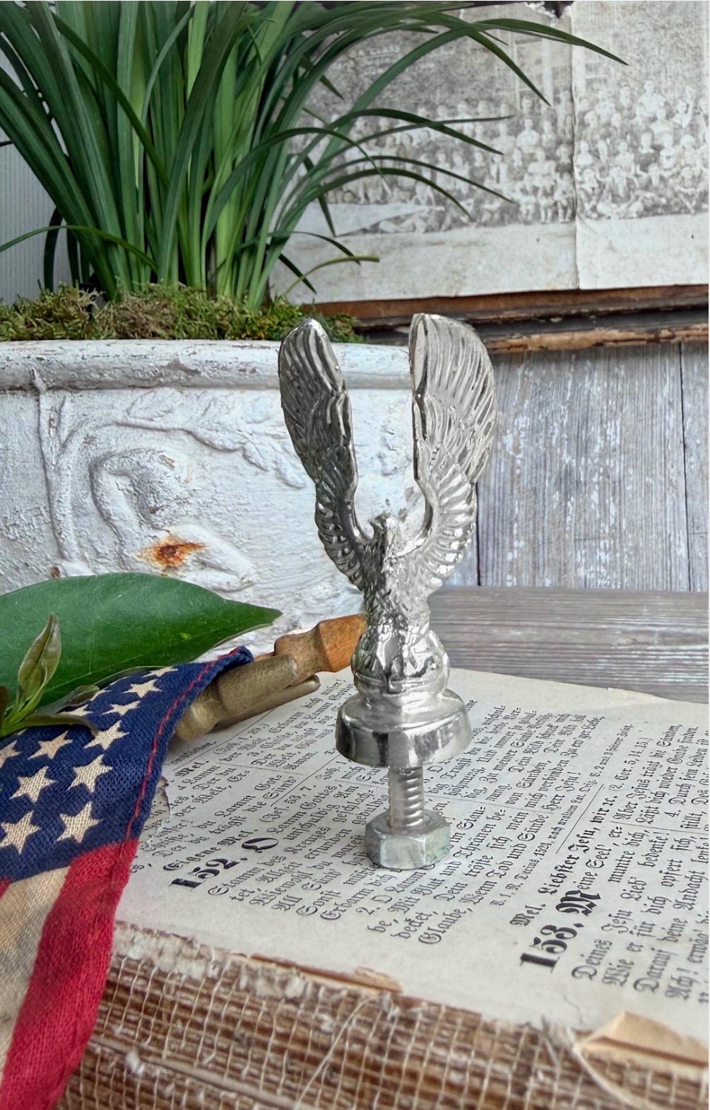 Vintage EAGLE Metal SILVER Flag Topper Light Finial Americana MCM Decor
