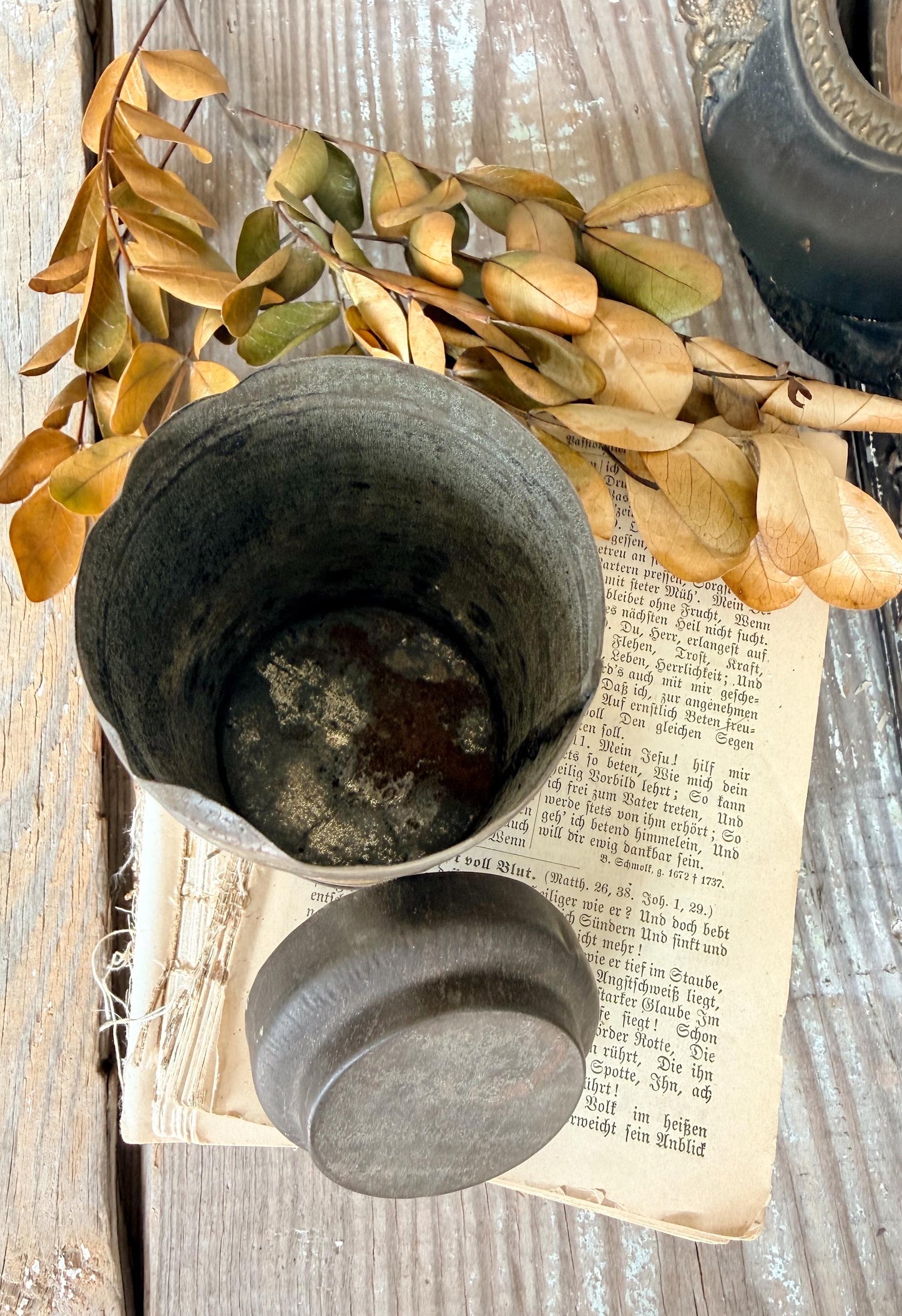 Antique CLOVES Tin Can Farmhouse Decor Industrial Salvage GOLD BLACK