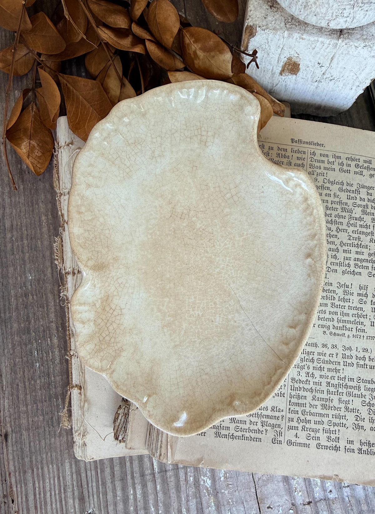 Antique La Belle China Dish – Small Ironstone Platter, Vintage White Crazing Tray, Farmhouse Decor