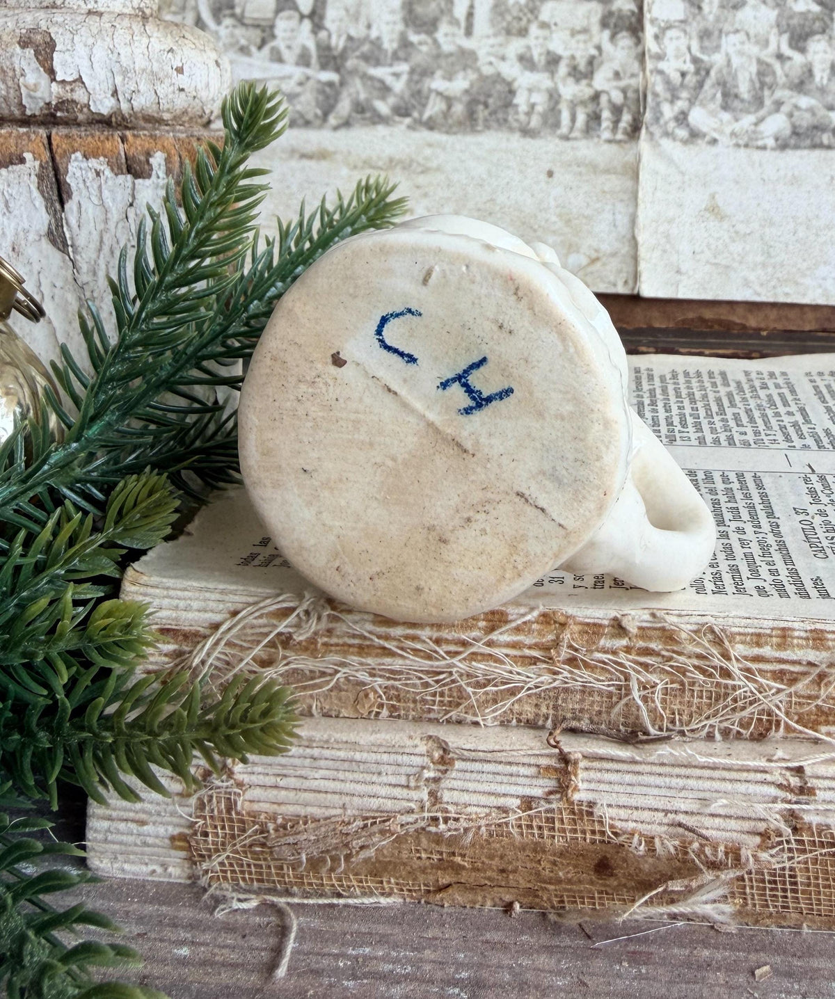 Vintage Ironstone Santa Claus Cup Mini Mug Santa Crazed Stained WHITE Farmhouse Christmas Decor JAPAN