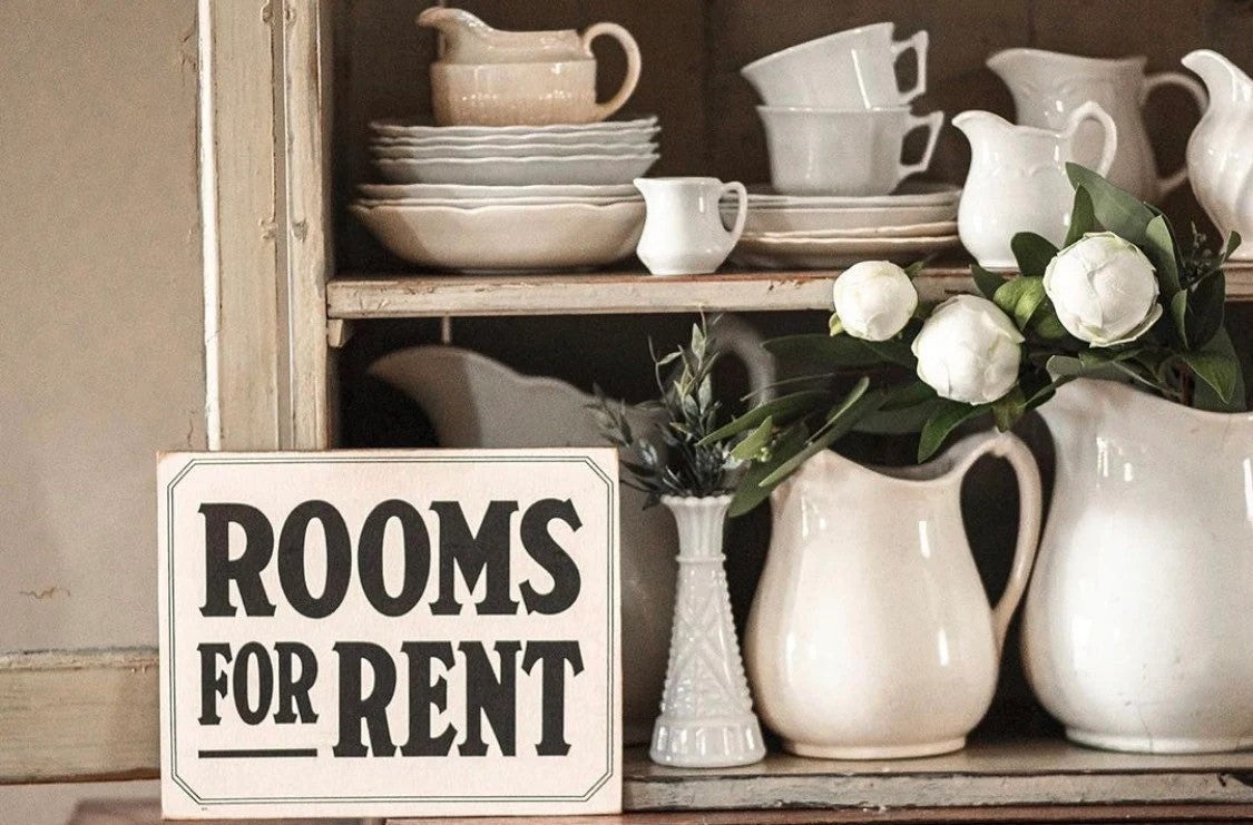 ROOMS FOR RENT Sign